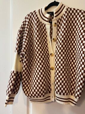 Dressed in Lala brown and white Get What I Want Grandpa Check Cardigan